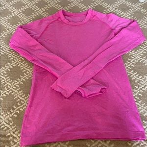 Lululemon pink run swiftly tech L/S.